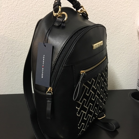 Tommy Hilfiger Womens Claudia Dome Backpack - Picture 4 of 6